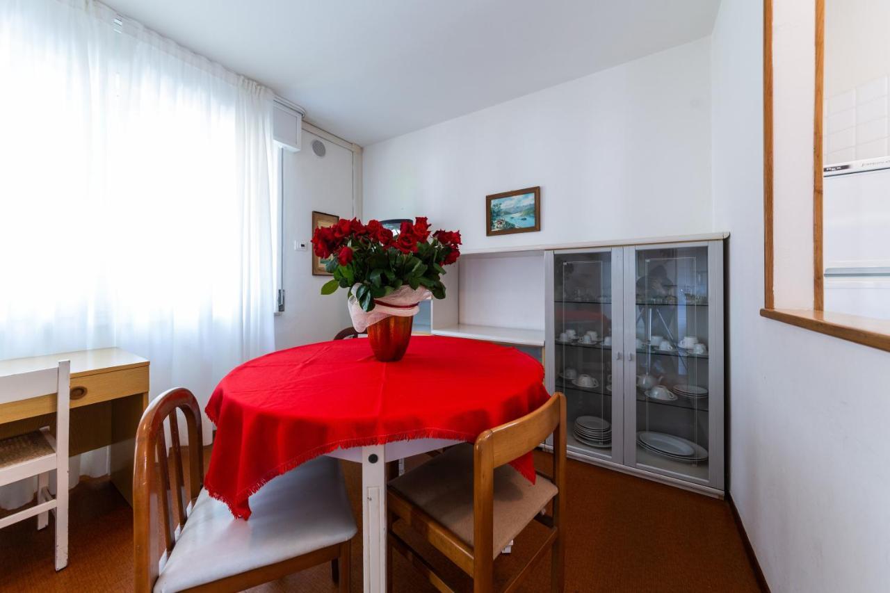 Villa Lucilla Lignano Sabbiadoro Buitenkant foto