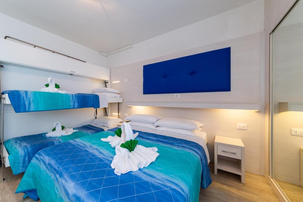 Villa Lucilla Lignano Sabbiadoro Buitenkant foto